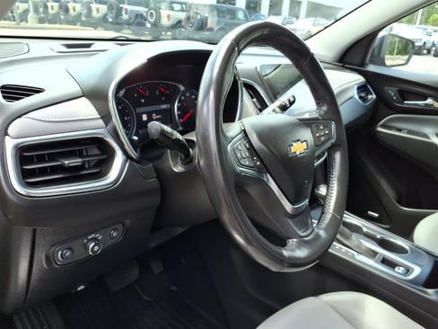 Used 2019 Chevrolet Equinox Premier AWD/4WD image 18