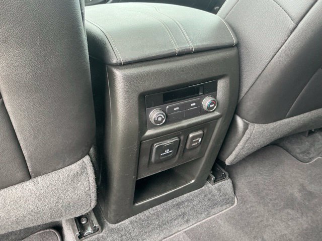 Used 2023 Chevrolet Traverse LT w/ LT Premium Package AWD/4WD image 35