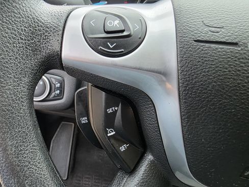 Used 2015 Ford Escape SE FWD image 31