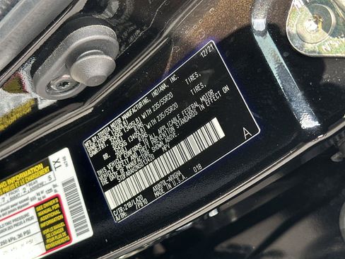 Used 2022 Toyota Highlander Platinum image 22