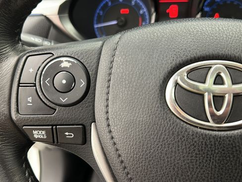 Used 2015 Toyota Corolla S FWD image 18