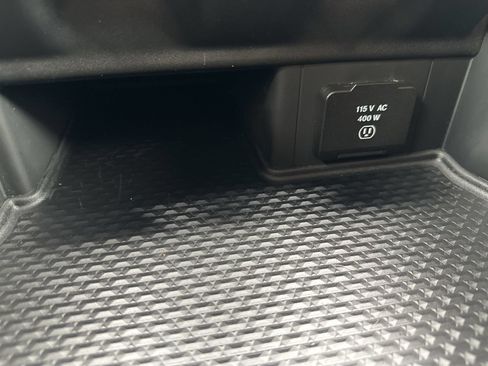 Used 2022 RAM 2500 Big Horn w/ Level A Equipment Group AWD/4WD image 74