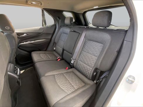 Used 2019 Chevrolet Equinox LT FWD image 19