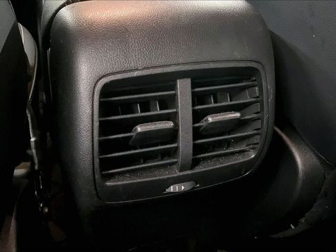 Used 2020 Ford Escape SEL image 12