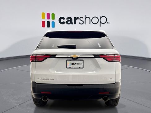 Used 2023 Chevrolet Traverse LT w/ LT Premium Package AWD/4WD image 4