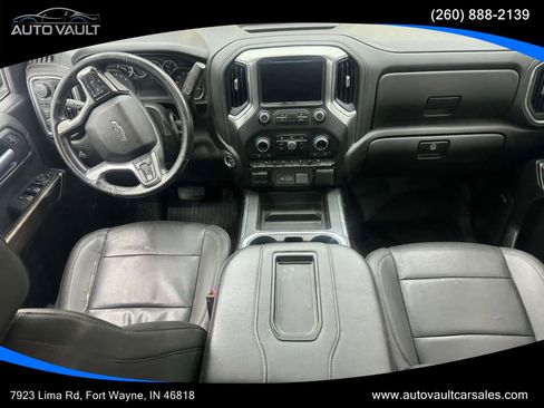 Used 2021 Chevrolet Silverado 1500 LT Trail Boss w/ Convenience Package II image 10