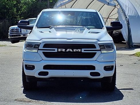 Used 2022 RAM 1500 Laramie AWD/4WD image 2