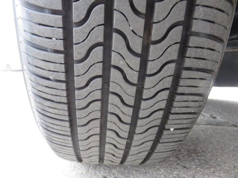 Used 2017 Volkswagen Golf Wolfsburg Edition image 33