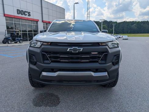 Used 2023 Chevrolet Colorado Trail Boss w/ Advanced Trailering Package AWD/4WD image 8