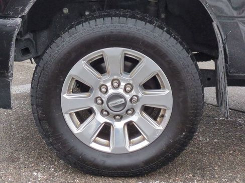 Used 2018 Ford F250 Platinum w/ Platinum Ultimate Package image 14