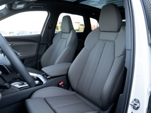 New 2025 Audi Q5 Premium Plus image 21