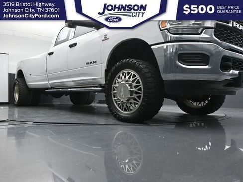 Used 2021 RAM 3500 Tradesman w/ Chrome Appearance Group AWD/4WD image 31
