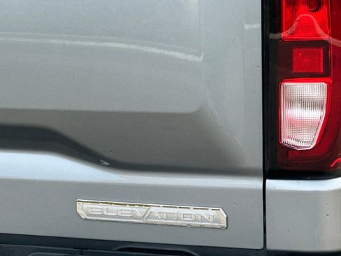 Certified 2025 GMC Sierra 1500 Elevation image 28