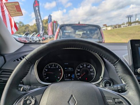 Used 2024 Mitsubishi Eclipse Cross SE image 30