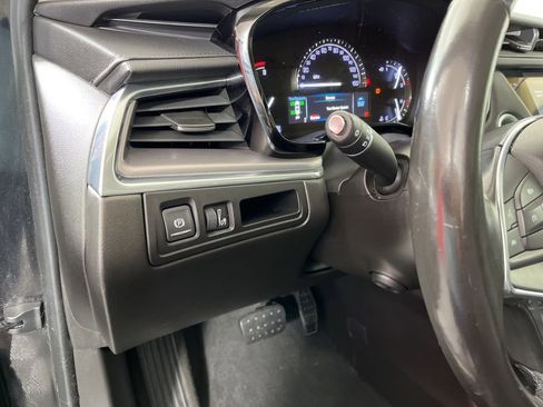 Used 2019 Cadillac XT5 Luxury image 26