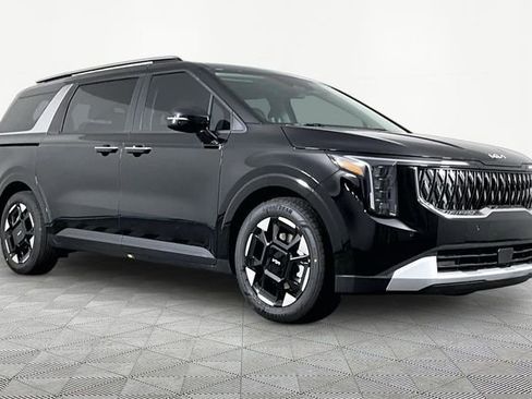 New 2026 Kia Carnival EX FWD image 3