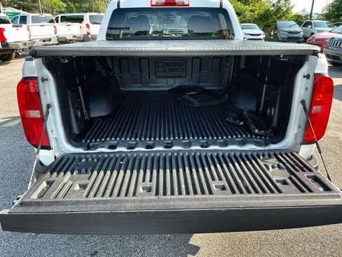 Used 2019 Chevrolet Colorado LT AWD/4WD image 20