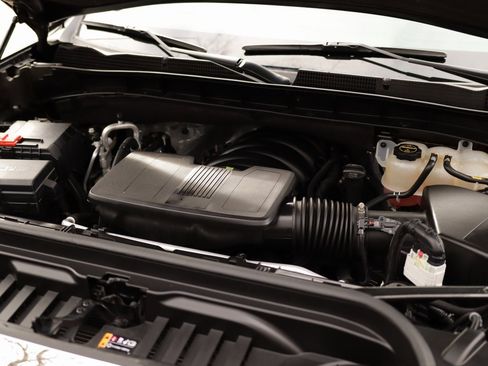 Used 2025 GMC Sierra 1500 SLT image 33