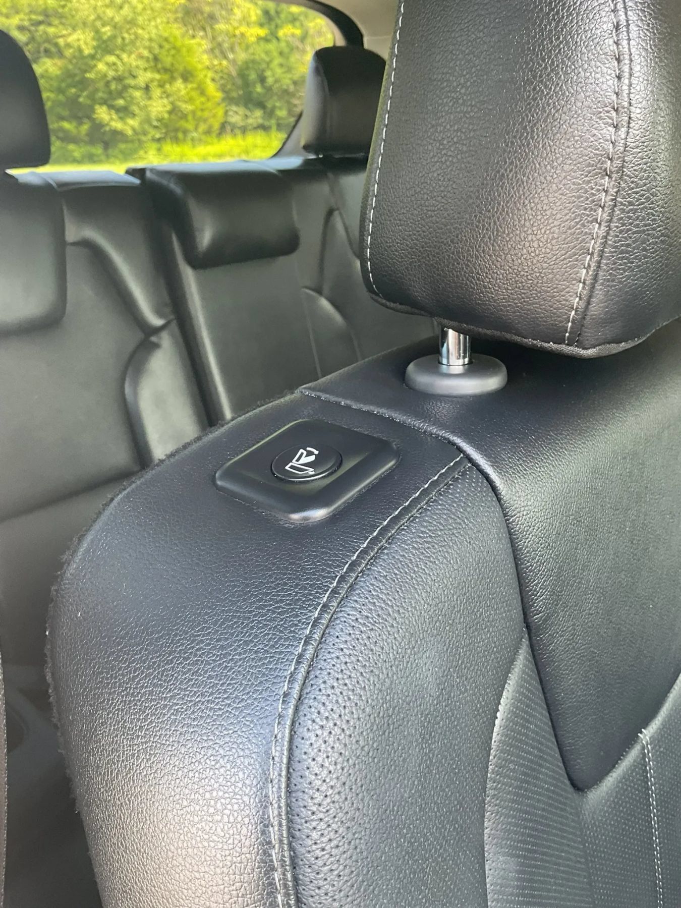 Used 2020 Kia Telluride EX w/ EX Premium Package AWD/4WD image 42
