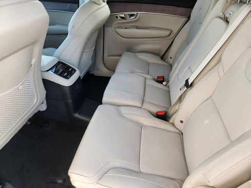 New 2026 Volvo XC90 T8 Ultra w/ Protection Package Premier image 17