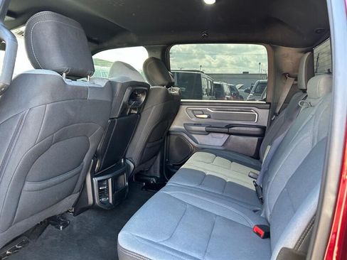 Used 2021 RAM 1500 Big Horn RWD image 31