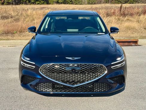 Used 2026 Genesis G70 2.5T Prestige RWD image 7