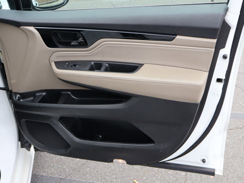 Used 2022 Honda Odyssey Elite image 36