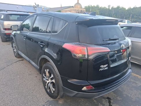 Used 2018 Toyota RAV4 LE w/ All Weather Liner Package AWD/4WD image 4