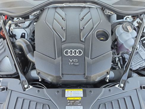 Used 2024 Audi A8 L 3.0T AWD/4WD image 11