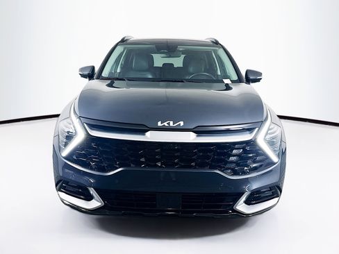 Used 2024 Kia Sportage SX image 2