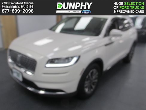Used 2023 Lincoln Nautilus AWD w/ Premium Package image 1