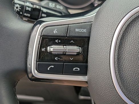 Used 2023 Kia Sorento EX FWD image 22