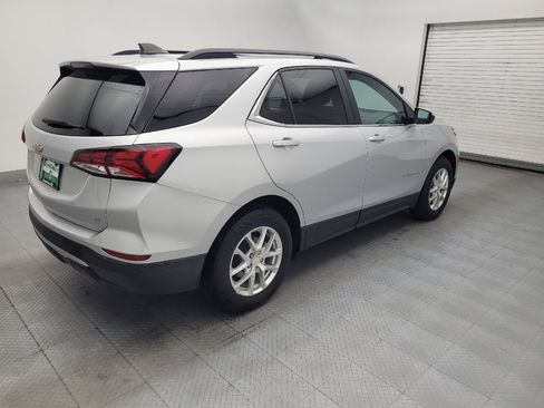 Used 2022 Chevrolet Equinox LT FWD image 10