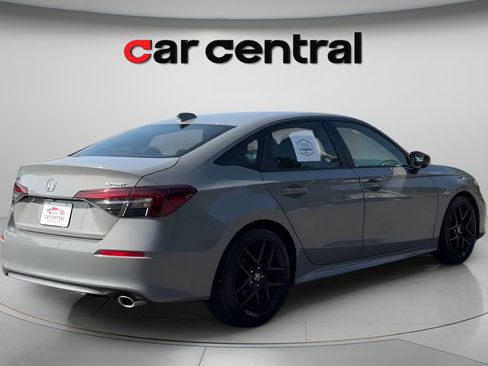 Used 2025 Honda Civic Sport image 7