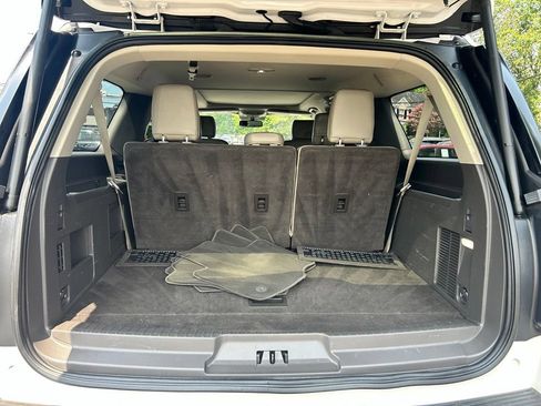 Used 2018 Ford Expedition Max XLT w/ Equipment Group 202A AWD/4WD image 30