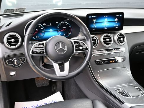 Used 2022 Mercedes-Benz GLC 300 image 24