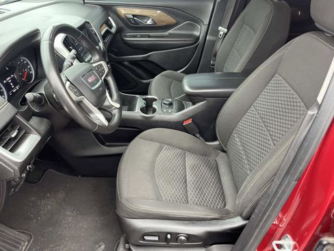 Used 2018 GMC Terrain SLE w/ Driver Convenience Package image 5