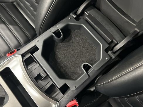 Used 2022 Ford Edge SEL w/ Convenience Package image 23