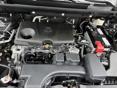 Certified 2024 Toyota RAV4 LE AWD/4WD image 21