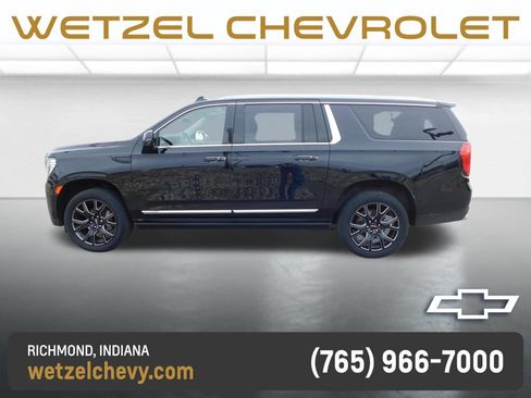 Used 2023 GMC Yukon XL Denali w/ Denali Reserve Package AWD/4WD image 6