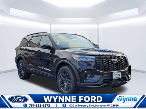 New 2026 Ford Explorer ST-Line w/ ST-Line Street Pack AWD/4WD image 1
