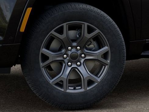 New 2026 Jeep Grand Wagoneer Limited AWD/4WD image 9