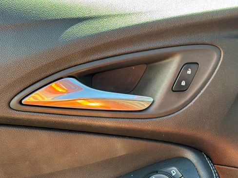 Used 2022 Buick Encore GX Select w/ Experience Buick Package image 24