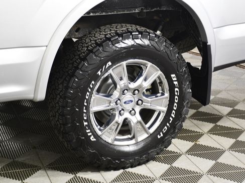 Used 2017 Ford F150 Lariat w/ Equipment Group 502A Luxury AWD/4WD image 54