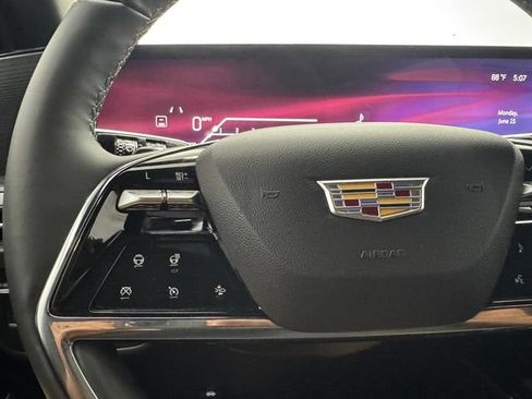 Used 2025 Cadillac Escalade Sport w/ Touring Package AWD/4WD image 24