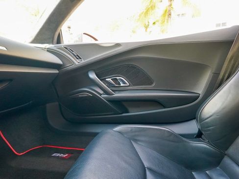 Used 2017 Audi R8 V10 plus w/ 20" Wheel Package AWD/4WD image 84