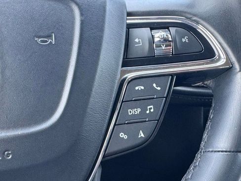 Used 2021 Lincoln Nautilus AWD w/ Equipment Group 101A image 9