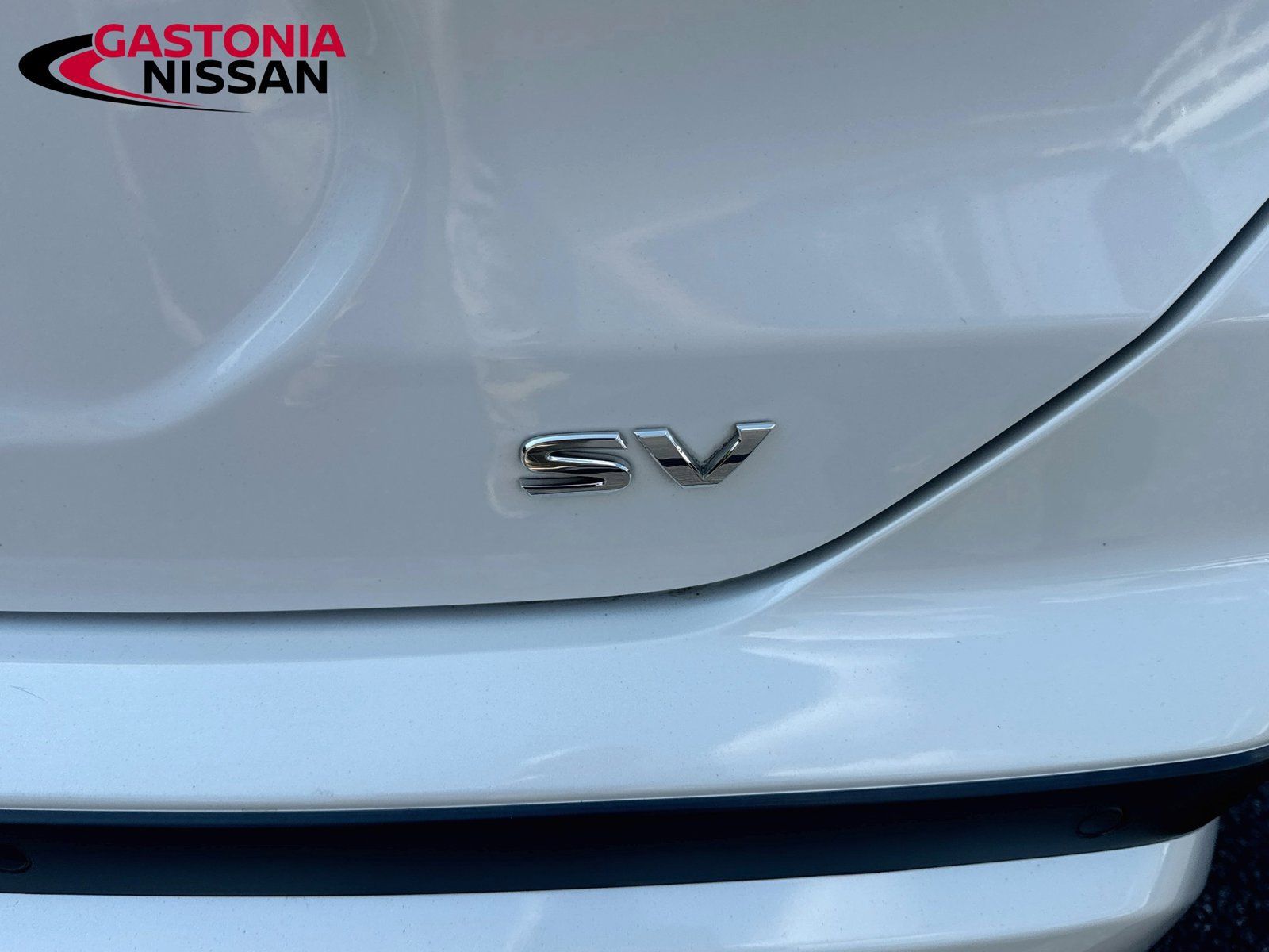 Used 2023 Nissan Kicks SV FWD image 7