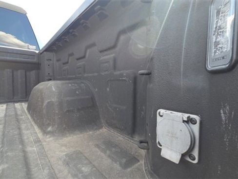 Used 2024 GMC Sierra 1500 Elevation image 27