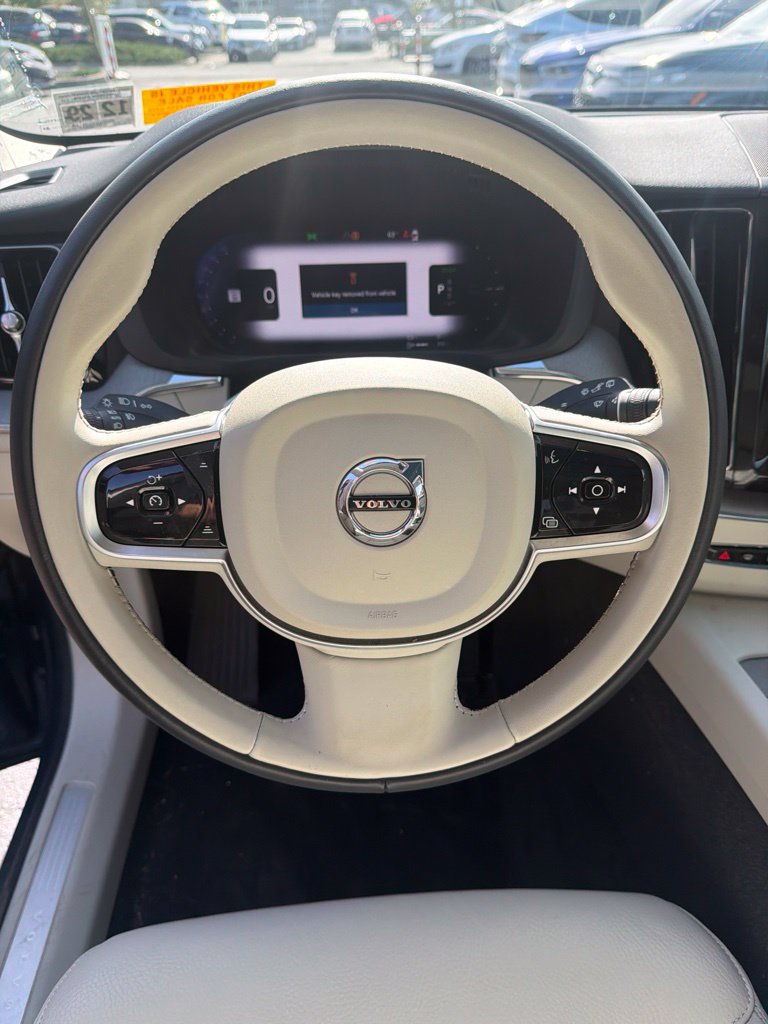 Certified 2025 Volvo XC60 T8 Plus w/ Climate Package AWD/4WD image 14